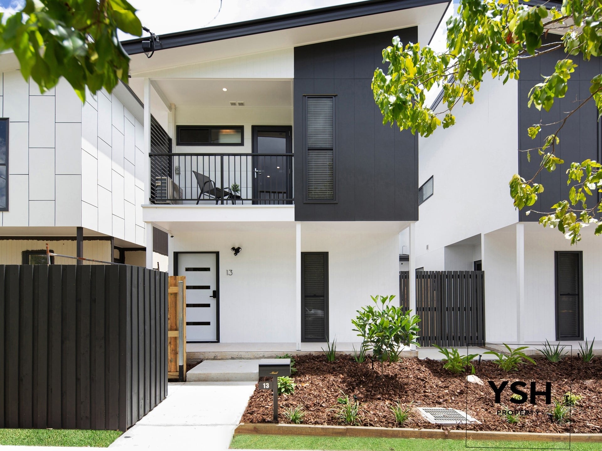 13 Mannington MAIN