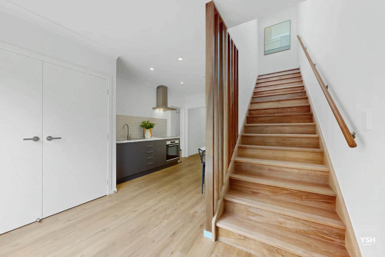 54 tavistock st common
